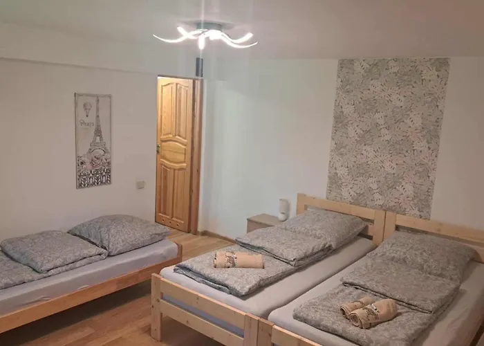 Mieszkanie Na Wylacznosc דירה *